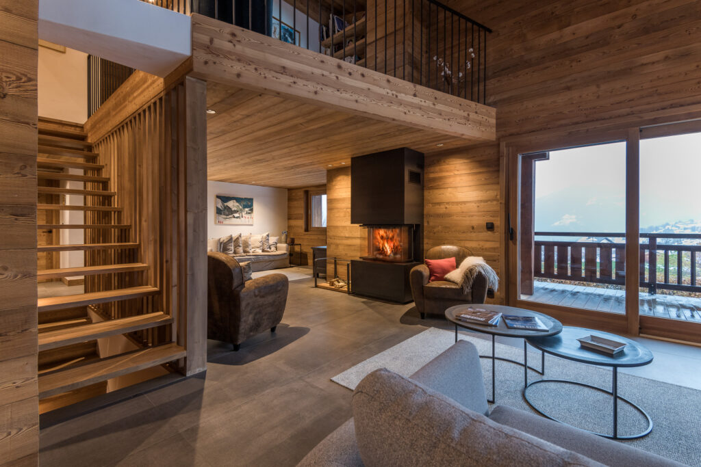 RÉNOVATION CHALET A – COMBLOUX